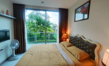 Luxury 1BR for Rent/Sale at The Riviera Wongamat  | Pool View