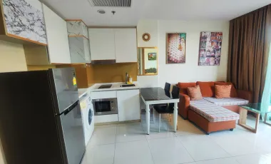 Luxury 1BR for Rent/Sale at The Riviera Wongamat  | Pool View