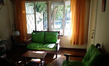 Casa  en Alquiler Ramos Mejia / La Matanza (B111 494)