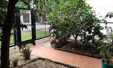 Casa  en Alquiler Ramos Mejia / La Matanza (B111 494)