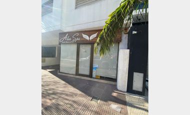Local a la calle en Venta Ramos Mejia / La Matanza (B111 528)