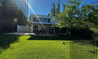 Venta Casa 4 AMB. 946 M2 Barrio Santa Catalina Villanueva Tigre