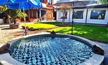 Casa estilo colonial en fraccionamiento ideal para el retiro