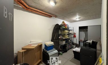 General Arias y Uruguay - Exclusivo depto. con jardín, pileta, parrilla y coch - Venta - Punta Chica