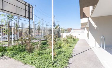 Av. El Parrón 103 [1076-1]