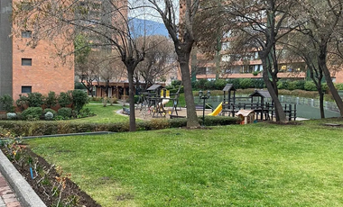 TRANQUILO DEPARTAMENTO EN VITACURA 3 DORMITORIOS 3B 2E 1BO