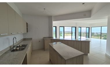 Penthouse en Venta con Vista al Mar – PH Las Olas 2 | San Carlos - LH