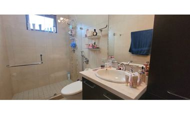 VENTA DE APARTAMENTO PH EMBASSY VILLAGE YM