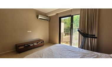 VENTA DE APARTAMENTO PH EMBASSY VILLAGE YM
