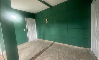CASA PARA LA VENTA EN VILLAS DEL GOLF CARRASQUILLA