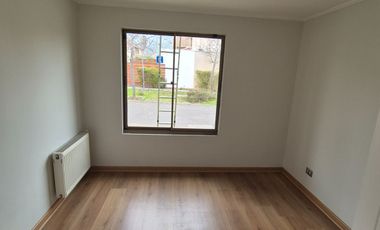 Arriendo Casa Altos del Carmen