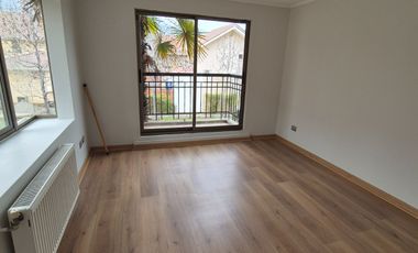 Arriendo Casa Altos del Carmen