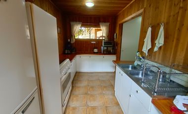 VIVE FRENTE AL LAGO RANCO CASA DE 4D Y 3B