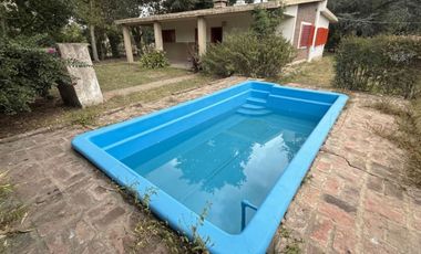 Casa 3 ambientes Parque Pileta Parrilla 836 m2