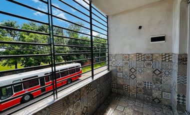 LOTE EN VENTA BANFIELD CON 132 MTS CONSTRUIDOS