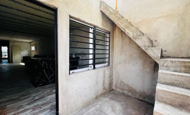 LOTE EN VENTA BANFIELD CON 132 MTS CONSTRUIDOS