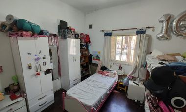 VENTA CASA 3 AMBIENTES EN VILLA DOMINICO
