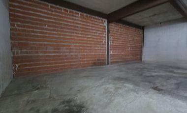 Galpon en Alquiler Villa Dominico ingreso 2 calles