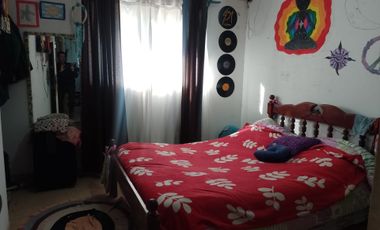 VENTA CASA CON GALPÓN