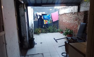 VENTA CASA CON GALPÓN