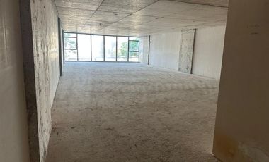 VENTA OLIVOS OFICINA 150MTRS A ESTRENAR 2 COCHERAS