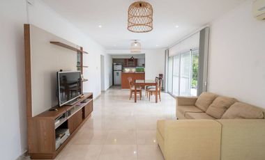 CASA QUINTA 3 DORM. PILETA A 200 METROS DE LA RUTA