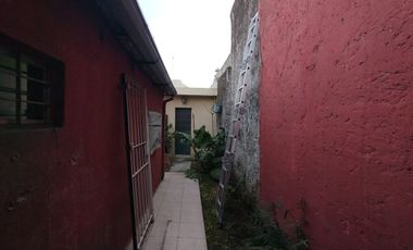 CASA  4 AMB.COCHERA  ALDO BONZI AMPLIO JARDIN