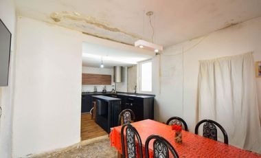Venta PH 4 ambientes con cochera, Barrio El Gaucho