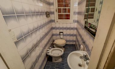 Alquiler chalet de 3 dormi., de estilo City Bell