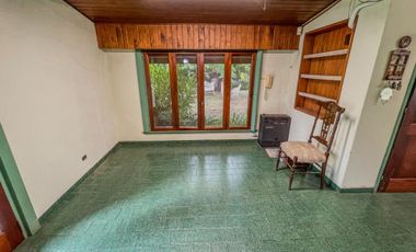 Alquiler chalet de 3 dormi., de estilo City Bell