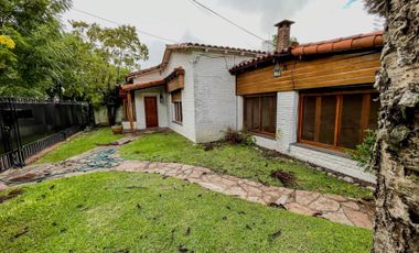 Alquiler chalet de 3 dormi., de estilo City Bell