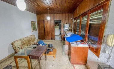 Alquiler chalet de 3 dormi., de estilo City Bell