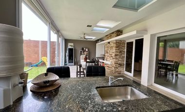 Venta Casa de 3 Dormitorios - Pujato Norte