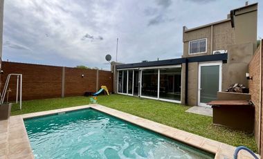 Venta Casa de 3 Dormitorios - Pujato Norte