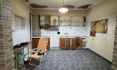 VENTA  DE CASA LAGUNA PAVIA CON AMPLIO TERRENO