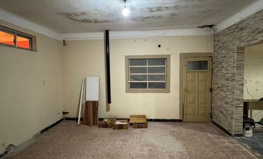 VENTA  DE CASA LAGUNA PAVIA CON AMPLIO TERRENO