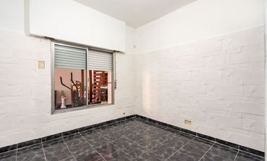 VENTA CASA 5 AMBIENTES C/PILETA PARRILLA Y COCHERA