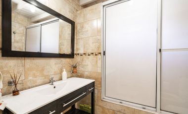 VENTA CASA 5 AMBIENTES C/PILETA PARRILLA Y COCHERA