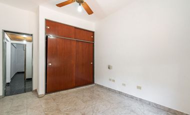 VENTA CASA 5 AMBIENTES C/PILETA PARRILLA Y COCHERA