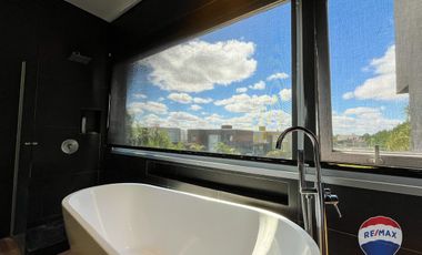 CASA 6 AMBIENTES EN ALQUILER EN LAGOS DE CANNING