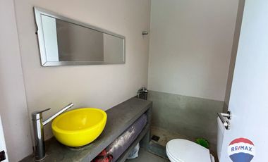 CASA 6 AMBIENTES EN ALQUILER EN LAGOS DE CANNING