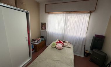 VENTA CASA 5 AMB CON PILETA EN BELLA VISTA CREDITO