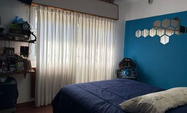 VENTA CASA 5 AMB CON PILETA EN BELLA VISTA CREDITO
