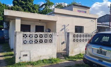 Casa con un hermoso terreno de 462 m2