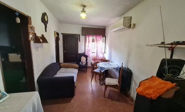 Casa con un hermoso terreno de 462 m2