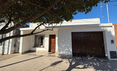 CASA EN VENTA EN BRAGADO