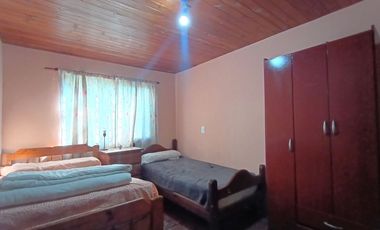 VENTA CASA Y LOTE EN BARRIO CERRADO HURLINGHAM
