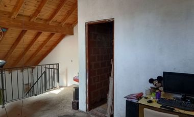 VENTA CASA Y LOTE EN BARRIO CERRADO HURLINGHAM