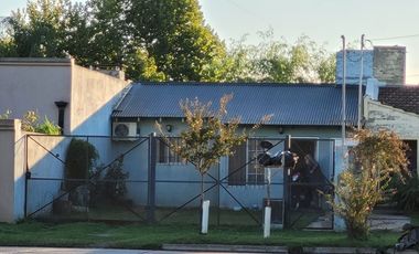 Casa en Venta San Antinio de Areco, PH lote propio
