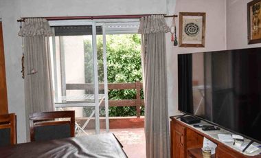 VENTA DE DOS CASAS EN VILLA ADELINA  LOTE 237 M2